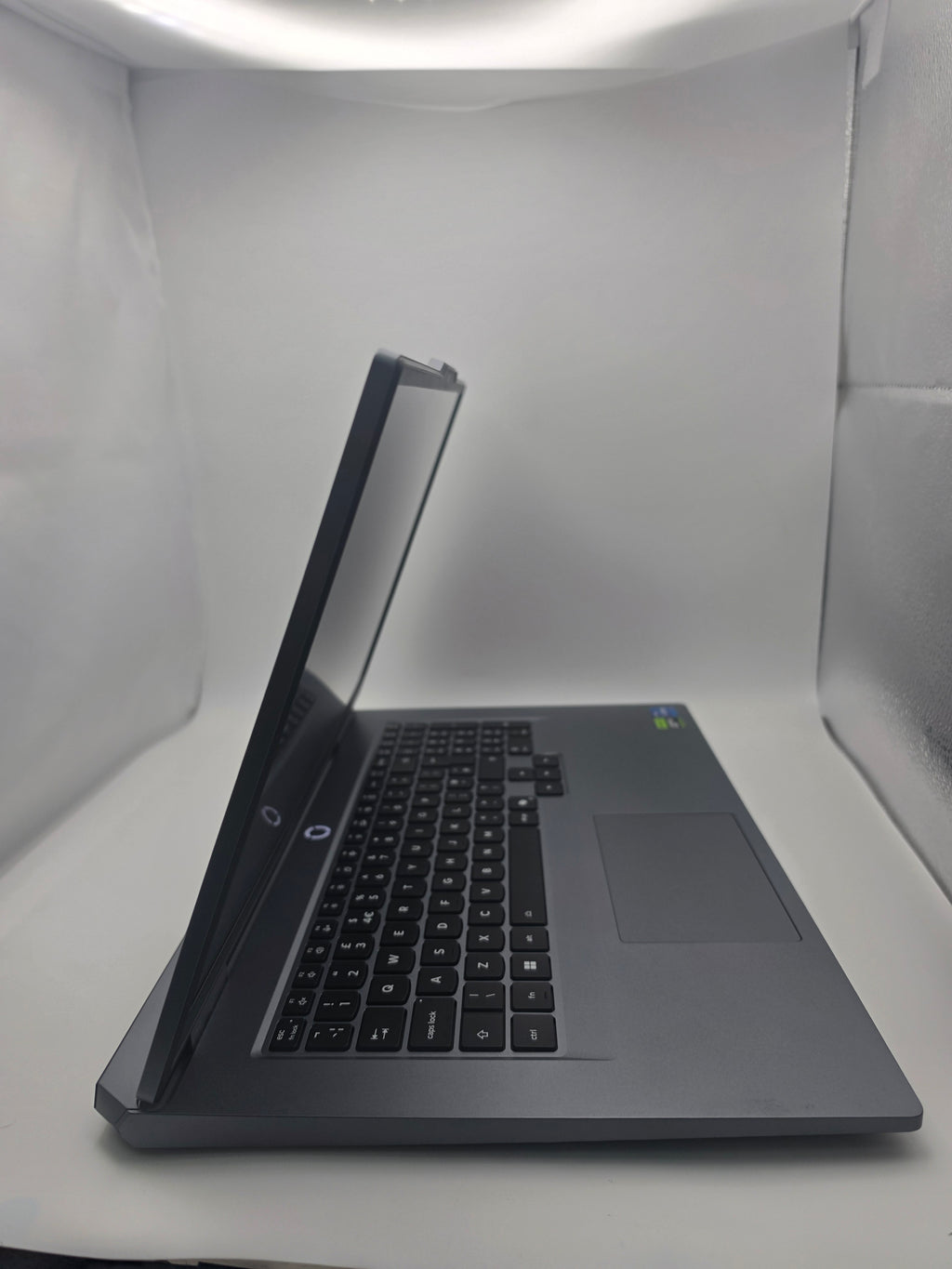 Lenovo LOQ 17IRX10 Gaming Laptop 1TB, Silver, Grade A