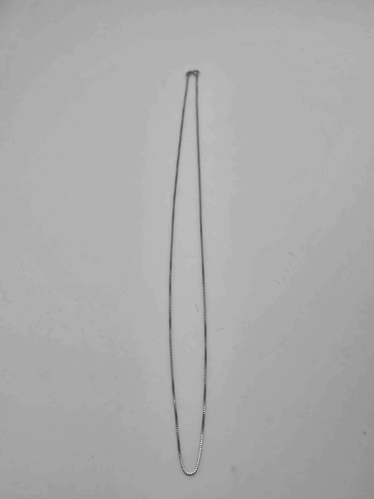 18ct White Gold Box Link Chain, 24", 4.71G
