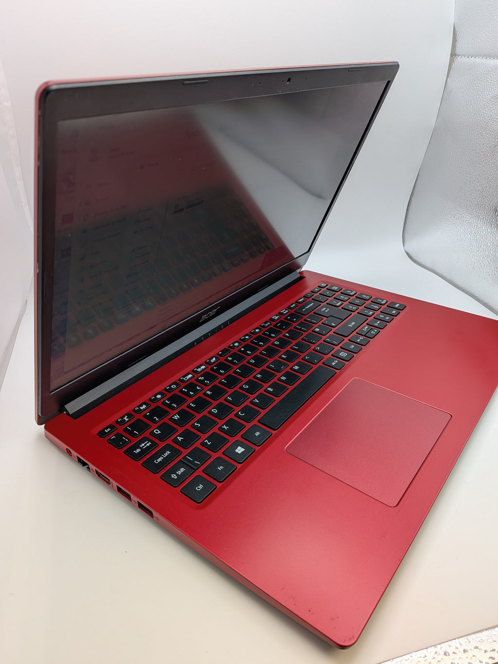 Acer Aspire A315-34 Laptop, Red, Grade B