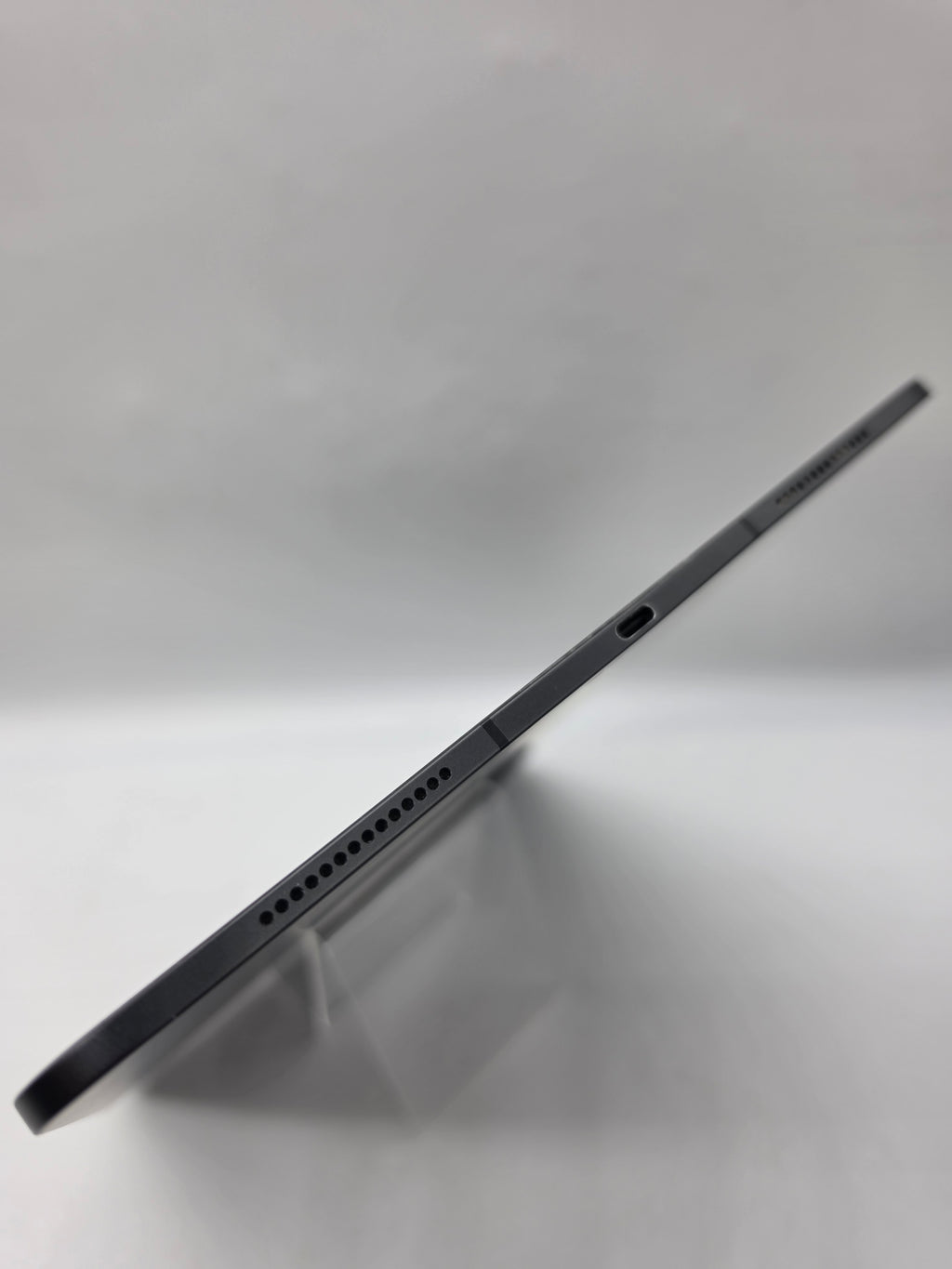 Apple iPad Pro 13" (M4 2024) 256GB Black, Grade B