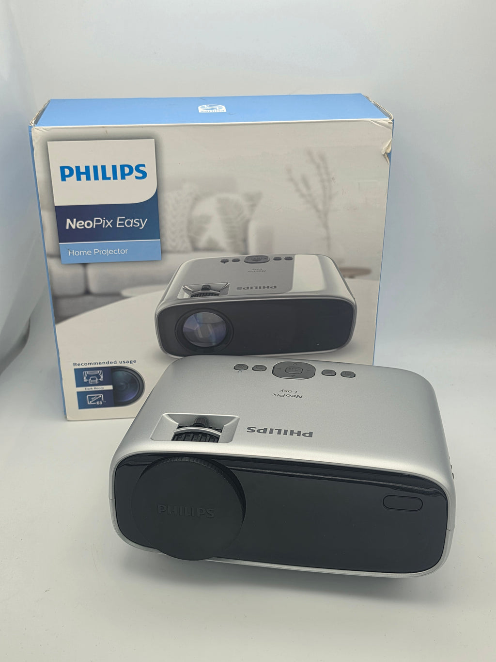 Phillips NeoPix Easy Home Projector, Grade A