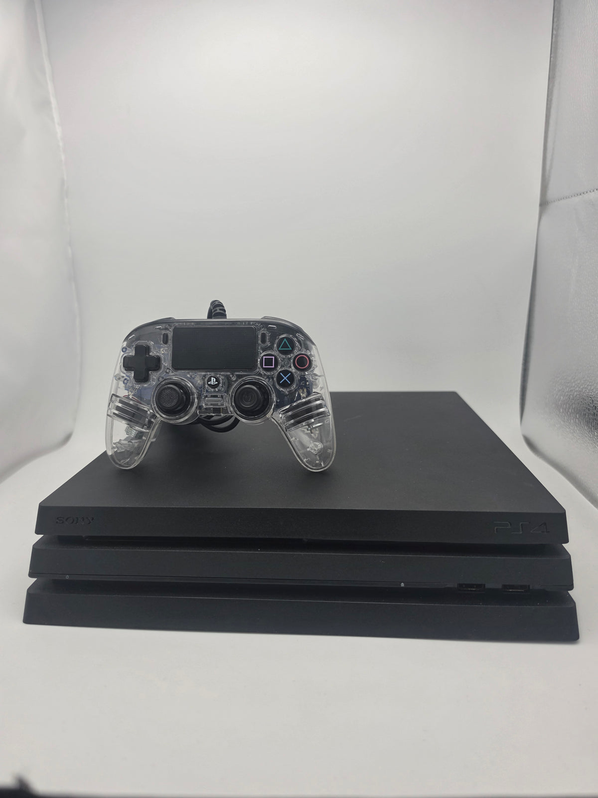 Sony PS4 Pro 1TB Black, Grade B