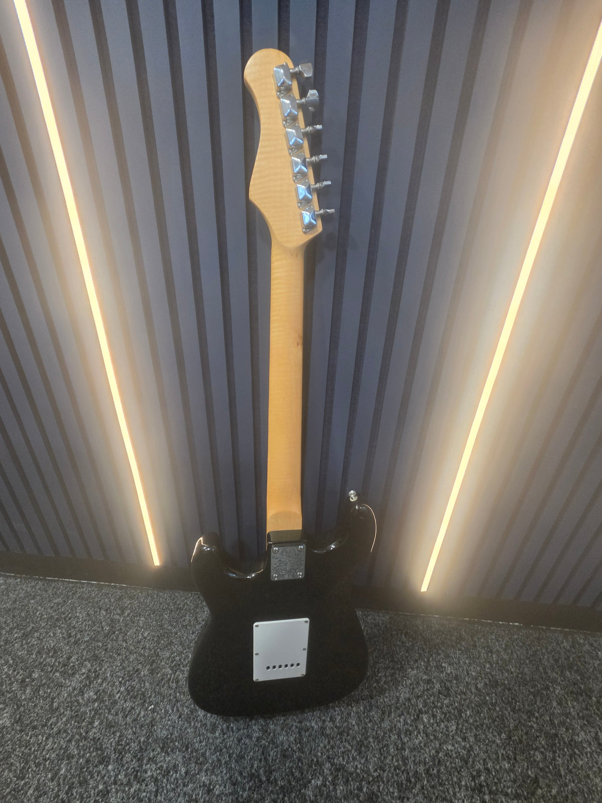 Jaxville Custom Series ST-style ("Reaper"), Grade B