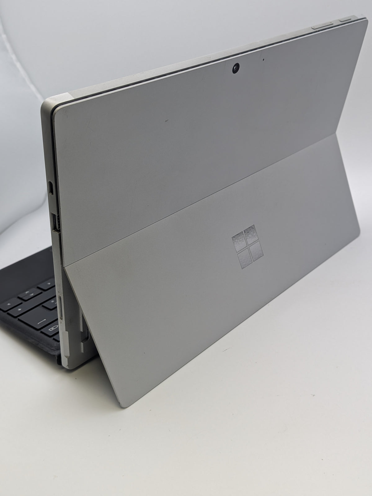 Microsoft Windows Surface Pro 7 Laptop, Silver, Grade B