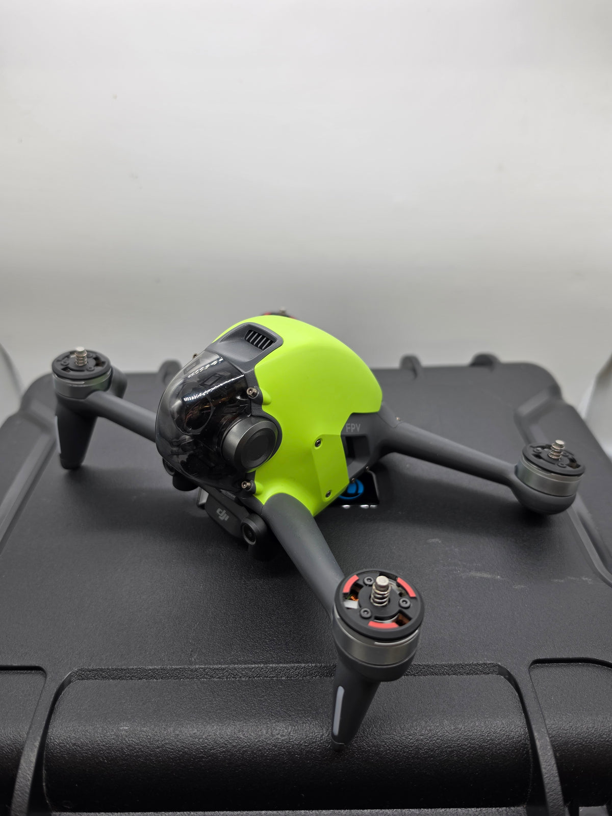 DJI FPV Drone With Goggles Fly More Combo Grey, Grade B