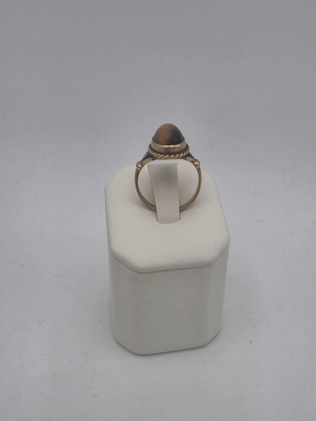 9ct Gold Statement Dress Ring, Size R, 4.34G