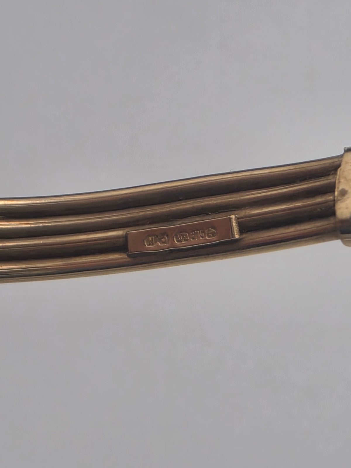 9ct Gold Openwork Cuff Bangle, 6.72G