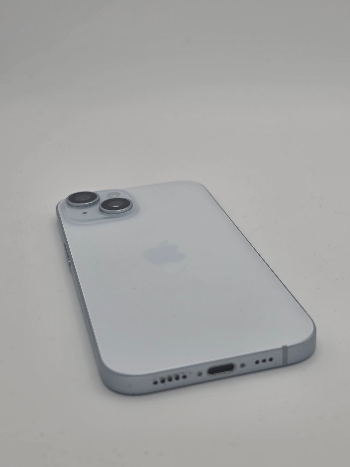 Apple iPhone 15 128GB Blue, Grade B