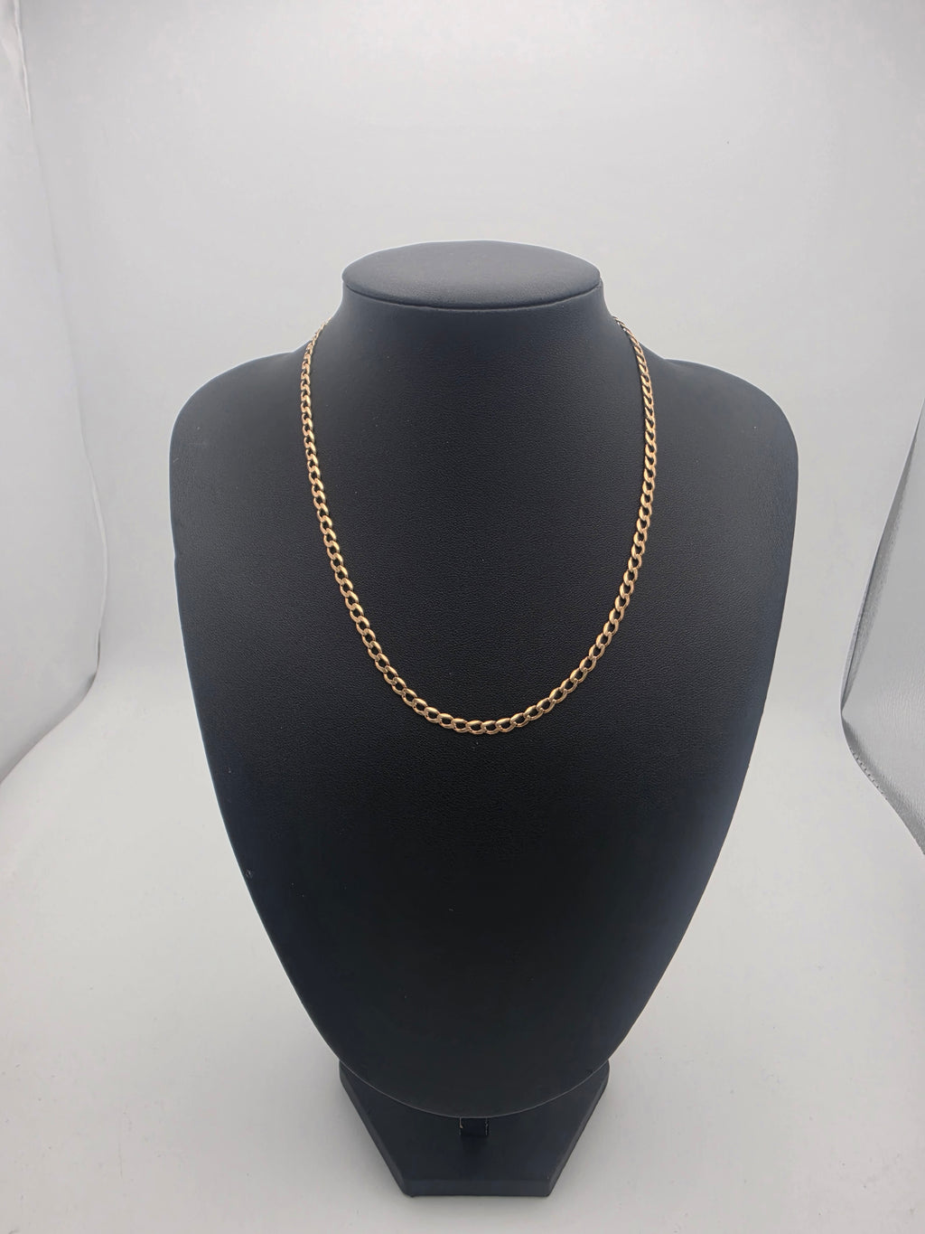 9ct Gold Curb Chain, 17.5", 8.77G
