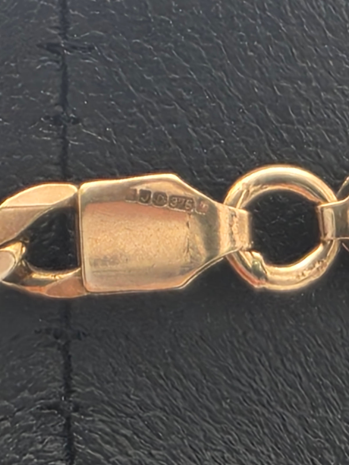 9ct Gold Curb Chain, 17.5", 8.77G