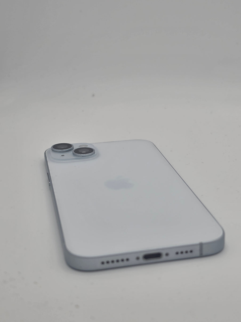 Apple iPhone 15 Plus 128GB Ice Blue, Grade C