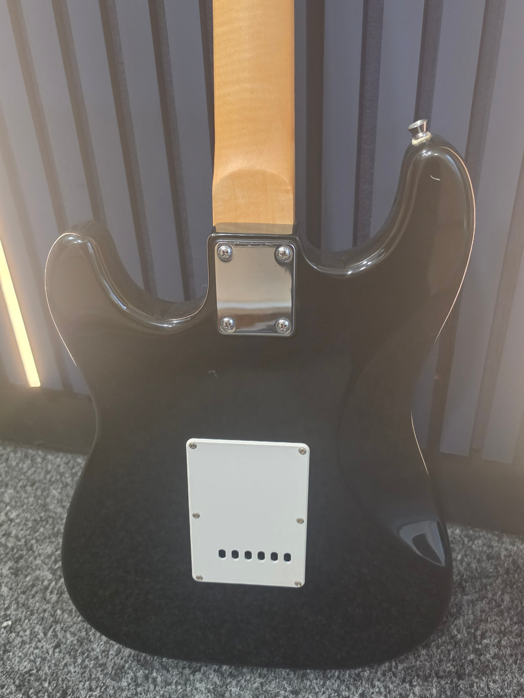Jaxville Custom Series ST-style ("Reaper"), Grade B
