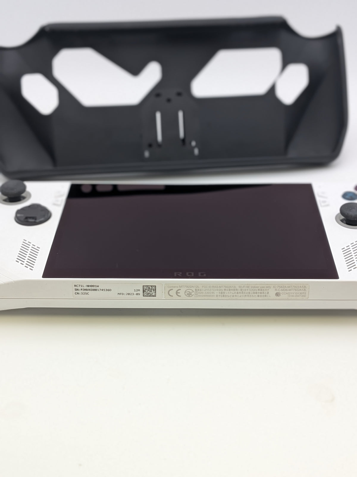 ASUS ROG Ally Z1 Extreme 512GB White, Grade C