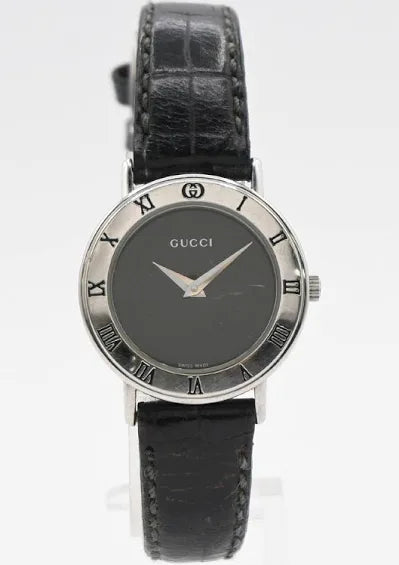Gucci 300L Ladies Watch, Silver, Grade B