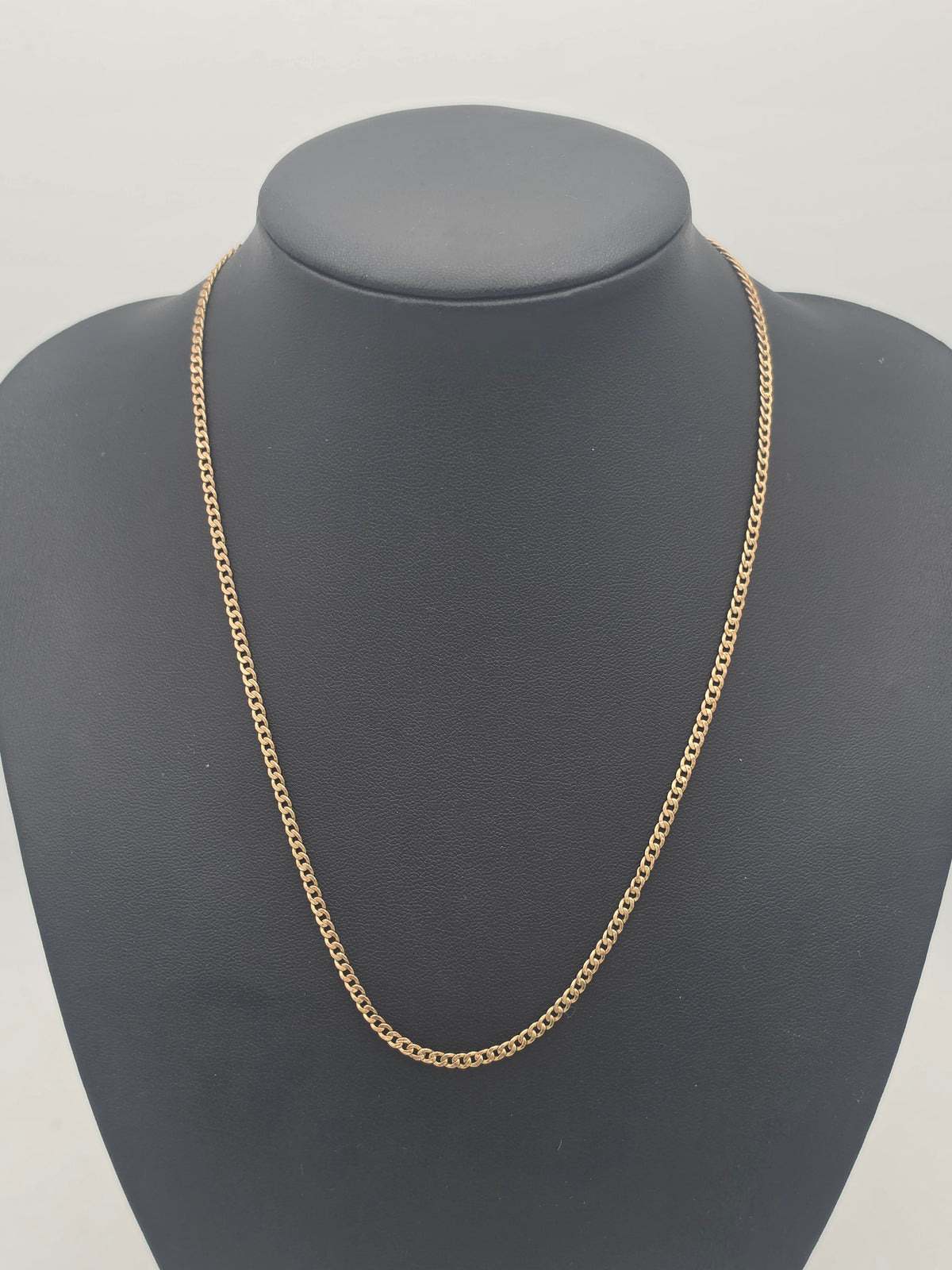 9ct Gold Curb Chain, 18.5", 2.71G
