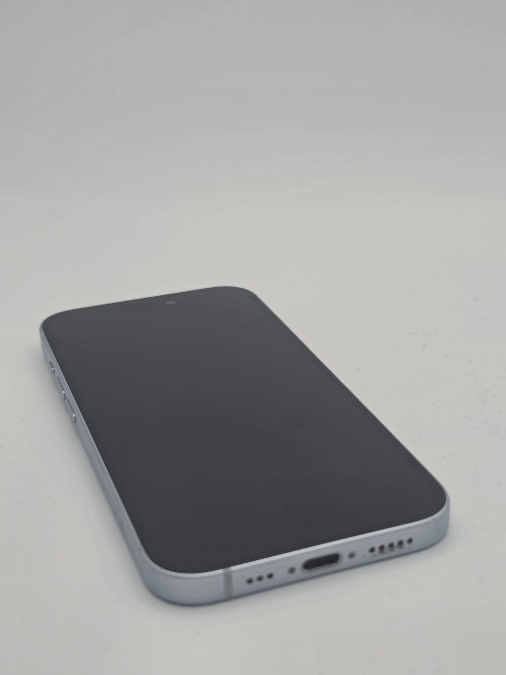 Apple iPhone 15 128GB Blue, Grade B