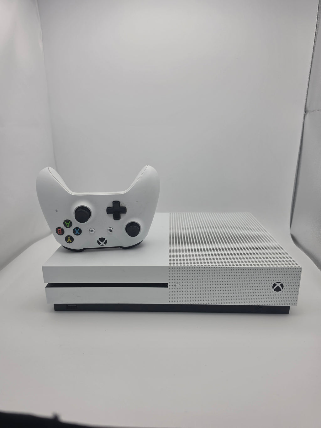 Microsoft Xbox One S 1TB White, Grade C