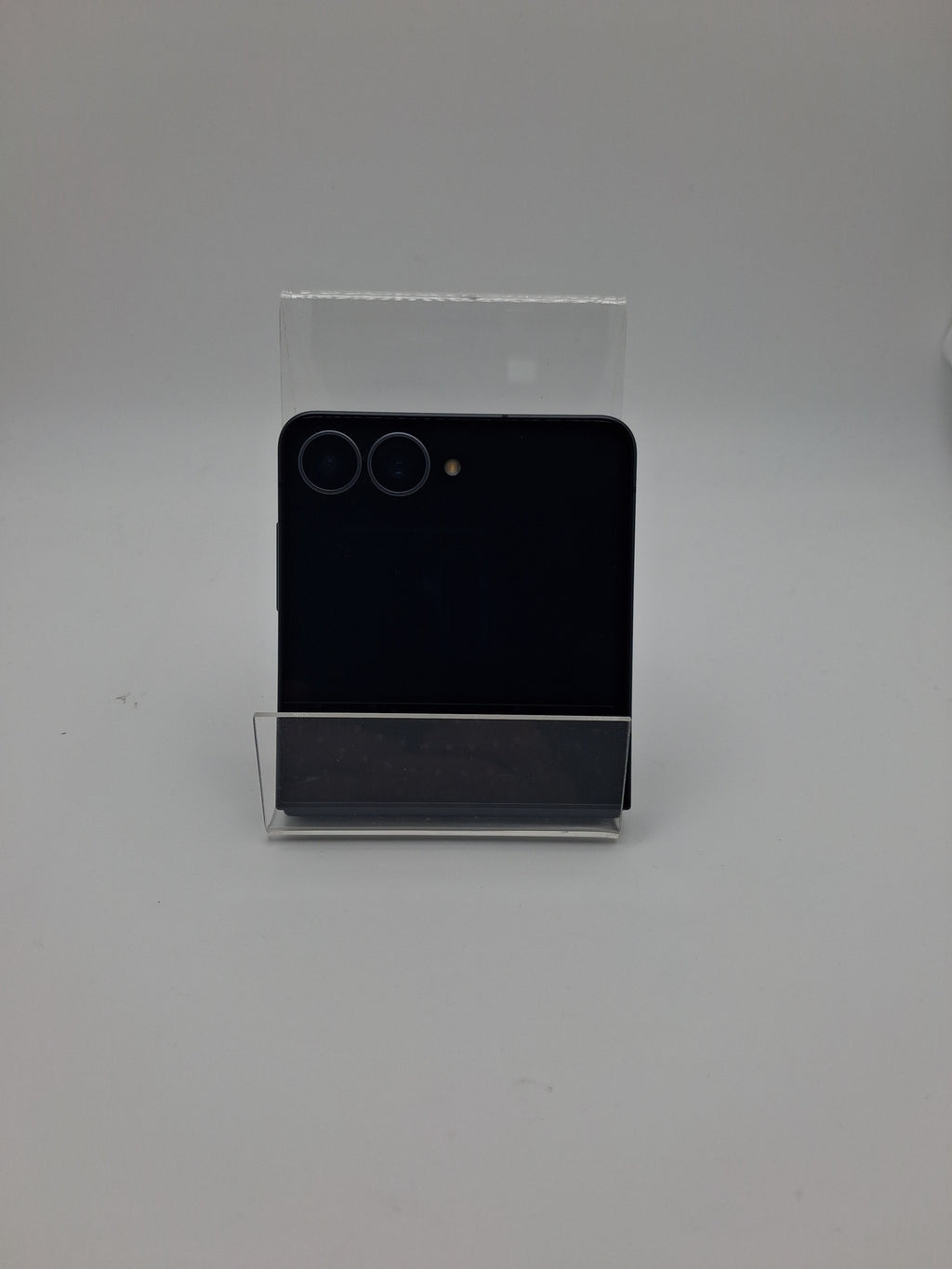 Samsung Galaxy Z flip8, 256GB, Graphite, Grade a