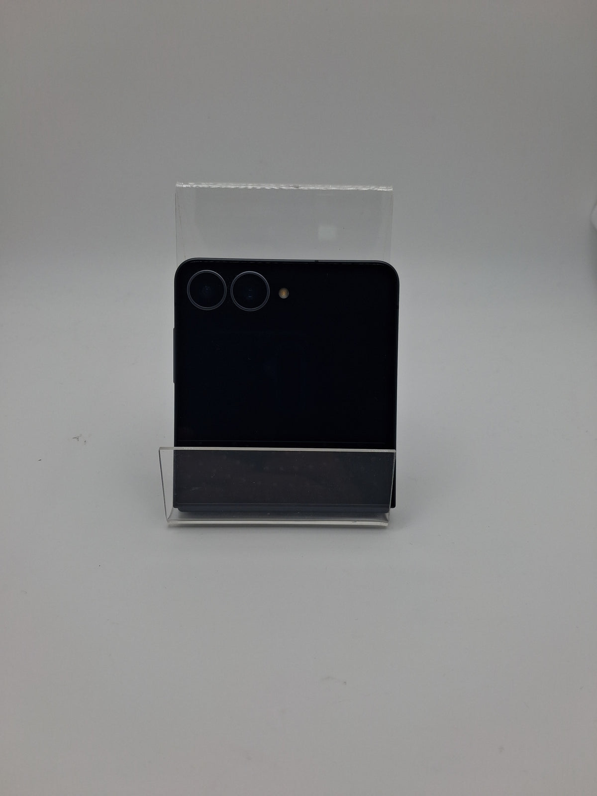 Samsung Galaxy Z flip8, 256GB, Graphite, Grade a
