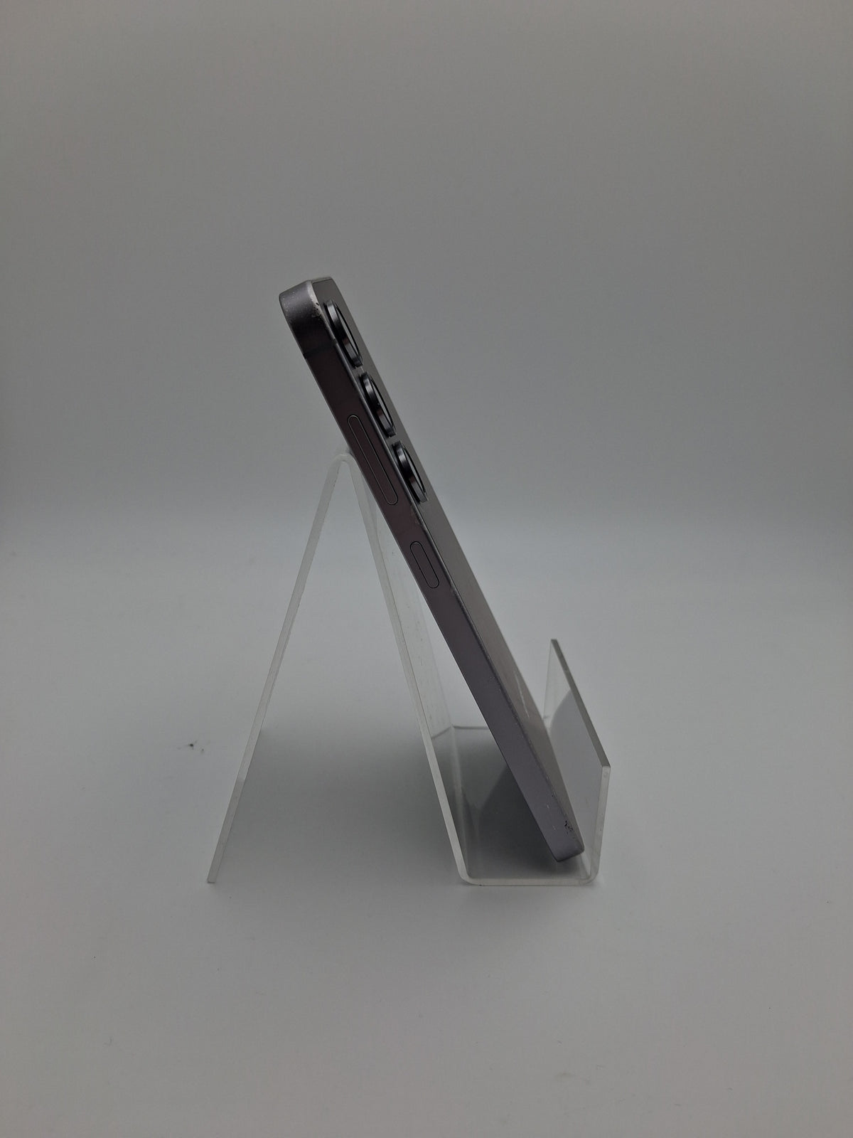 Samsung S25 128GB, Silver Shadow, Grade c