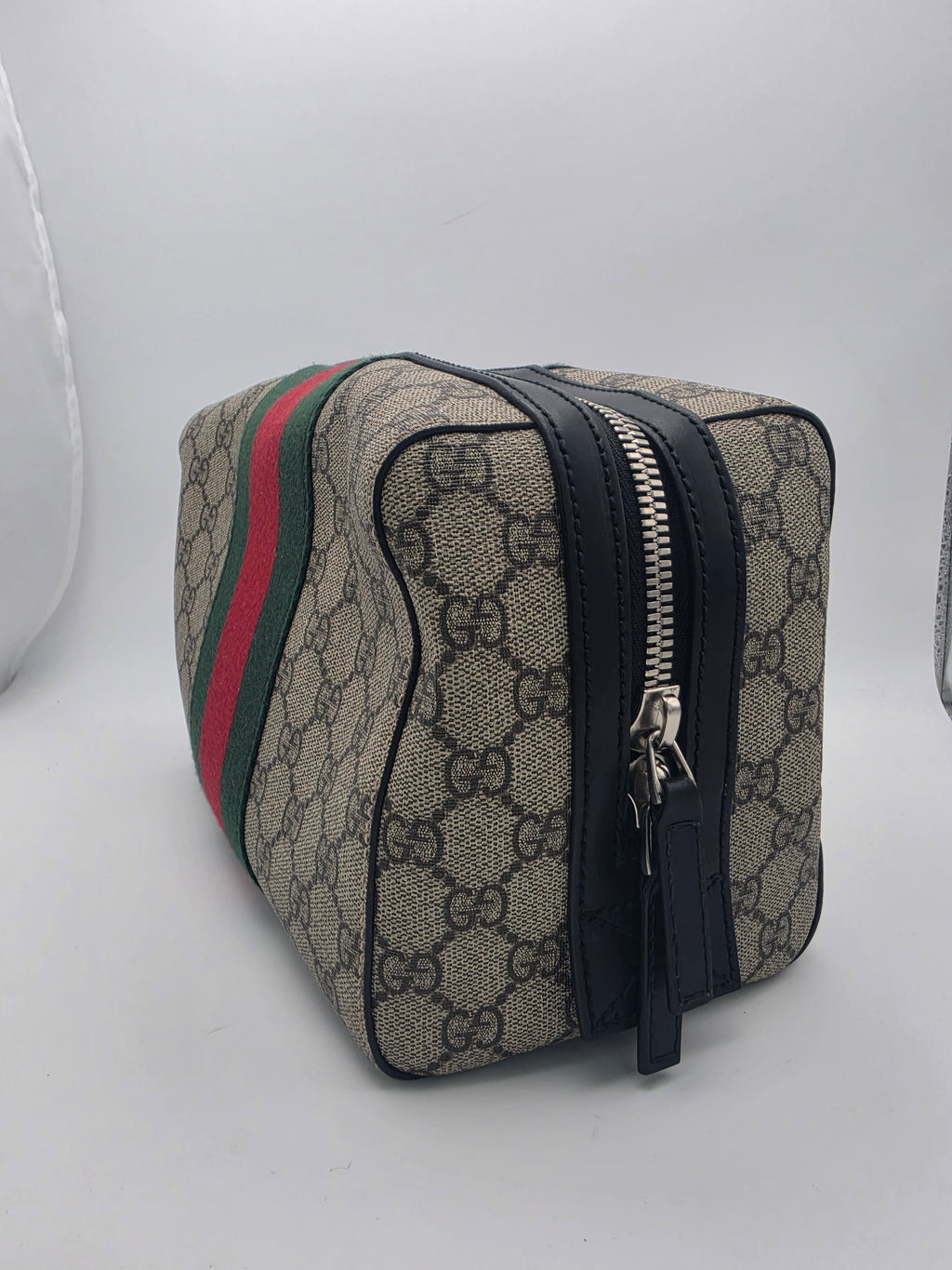 Gucci Travel Wash Bag, Grade B
