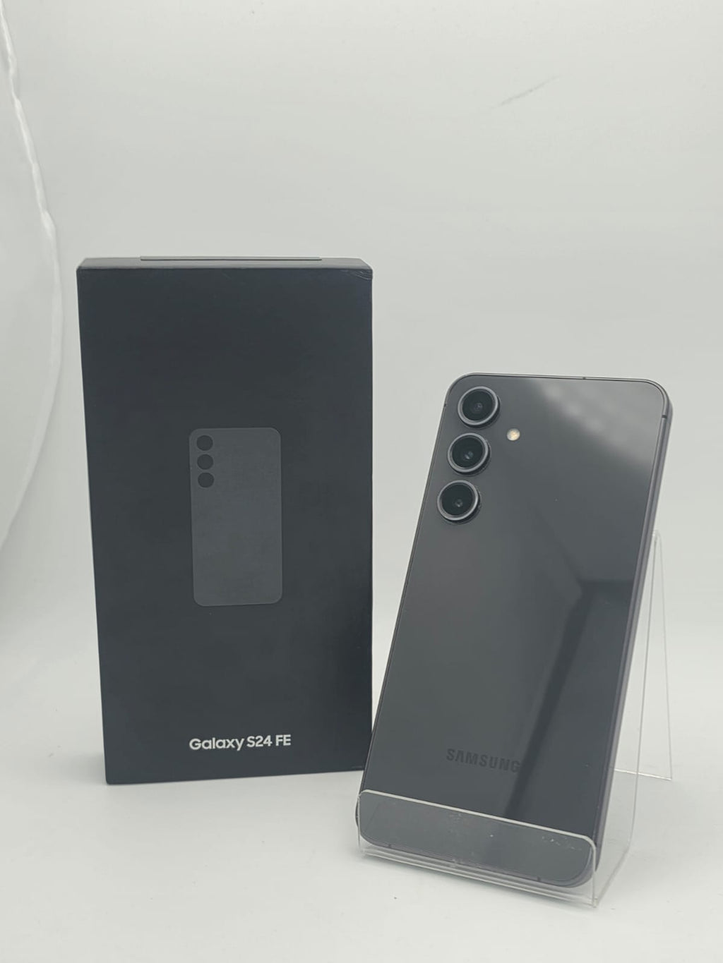Samsung Galaxy S24 FE 128GB Graphite, Grade B