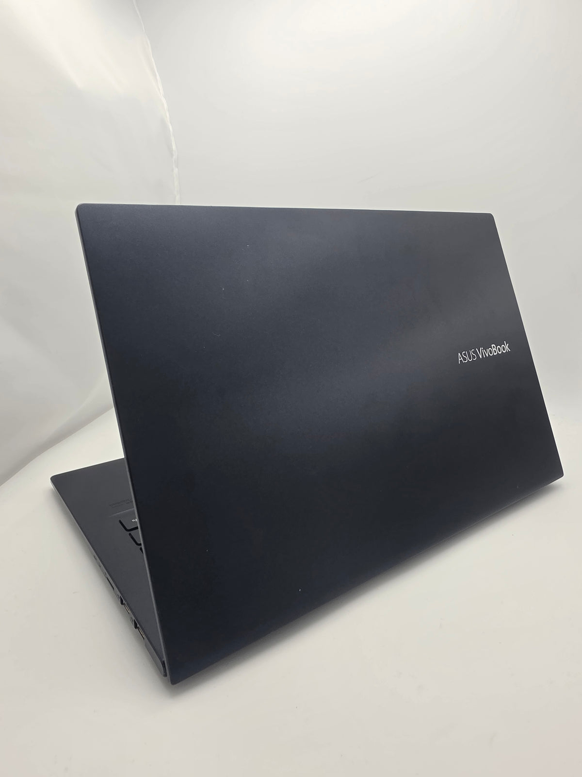 Asus Vivobook Laptop, Black, Grade B