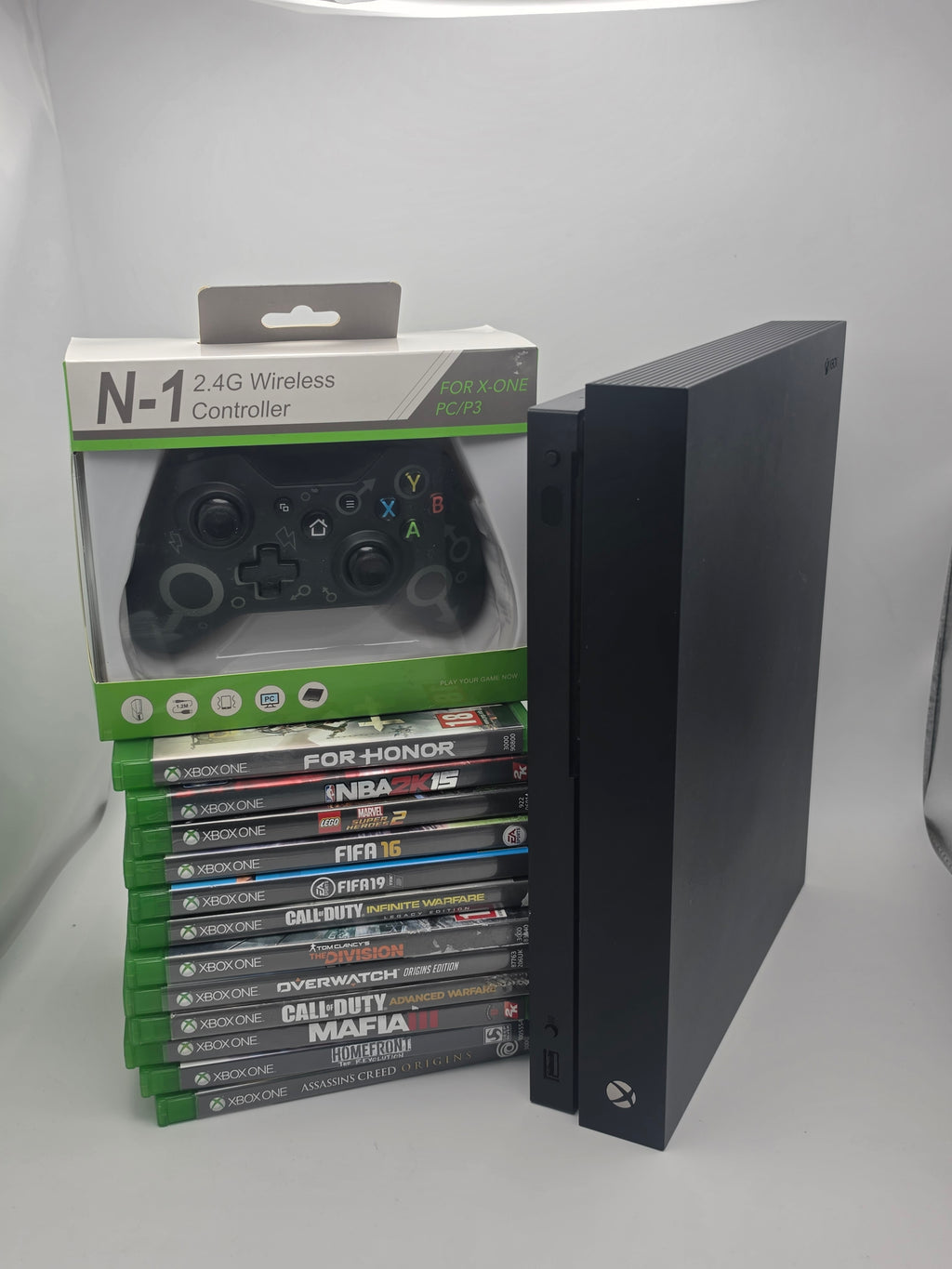 Microsoft Xbox One X 1TB Black, Grade B