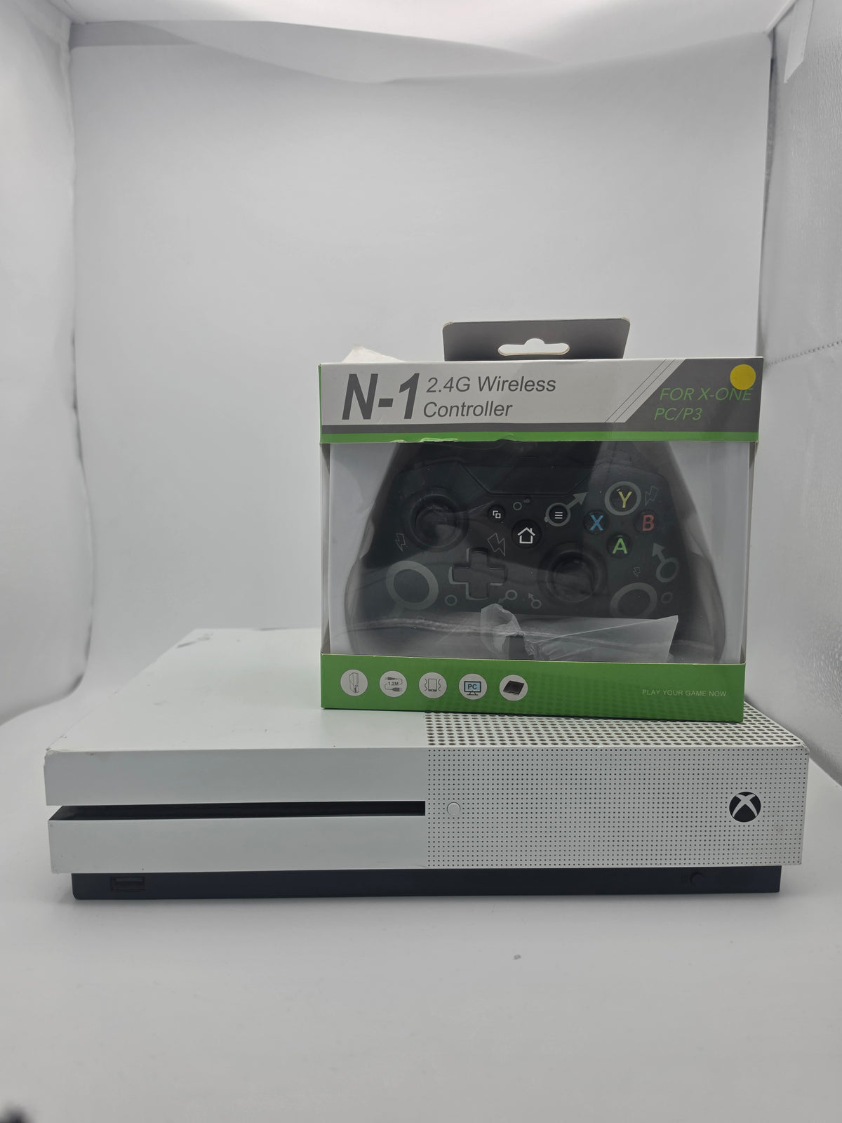 Microsoft Xbox One S 1TB White, Grade C