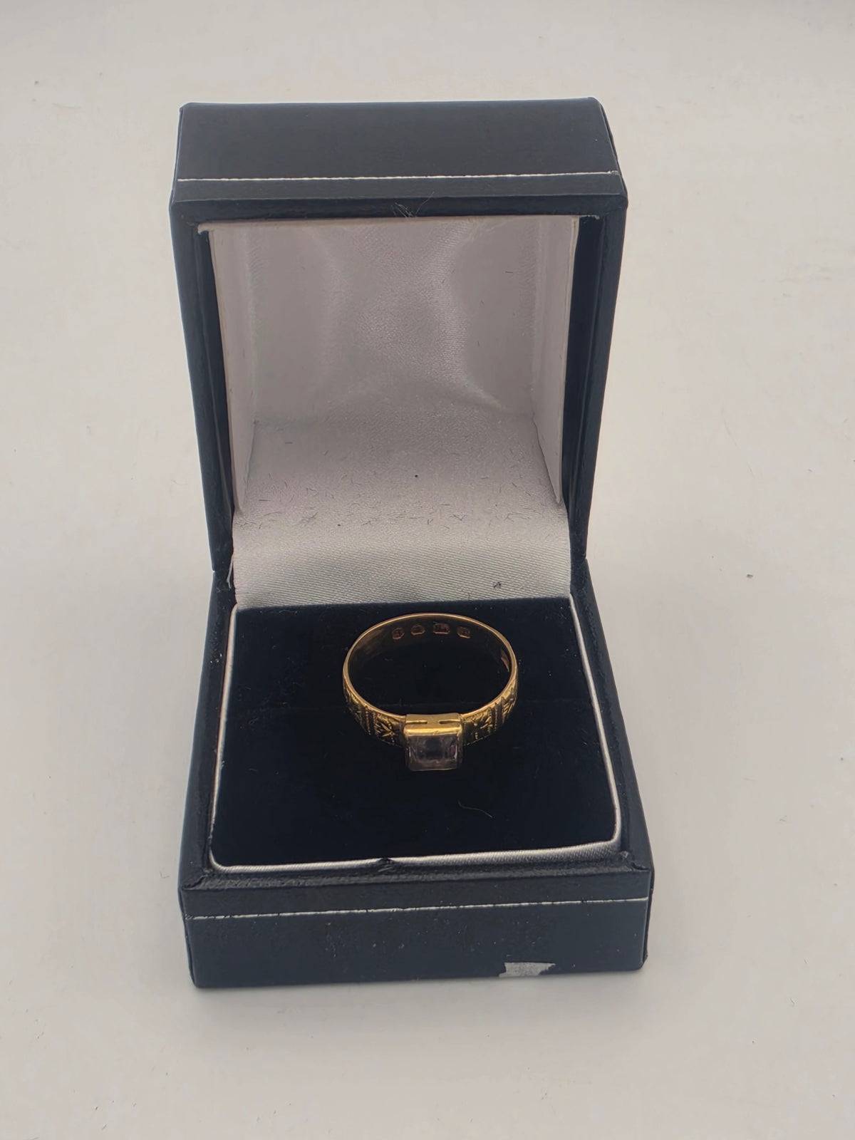 18ct Bezel-Set Square Gemstone Ring, Size N, 2.72g