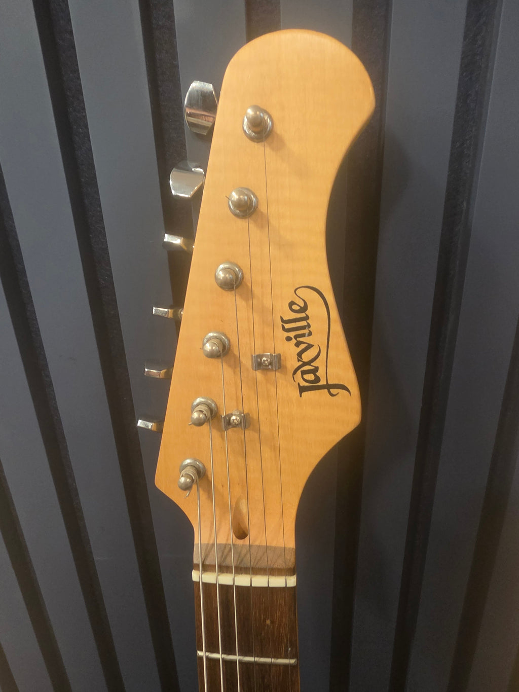 Jaxville Custom Series ST-style ("Reaper"), Grade B