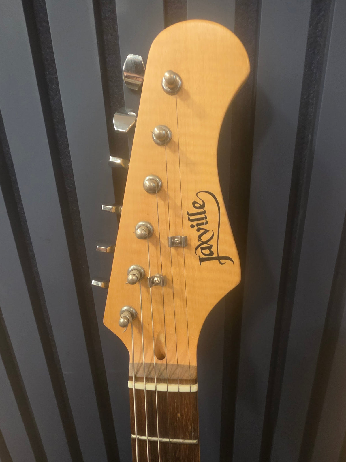 Jaxville Custom Series ST-style ("Reaper"), Grade B