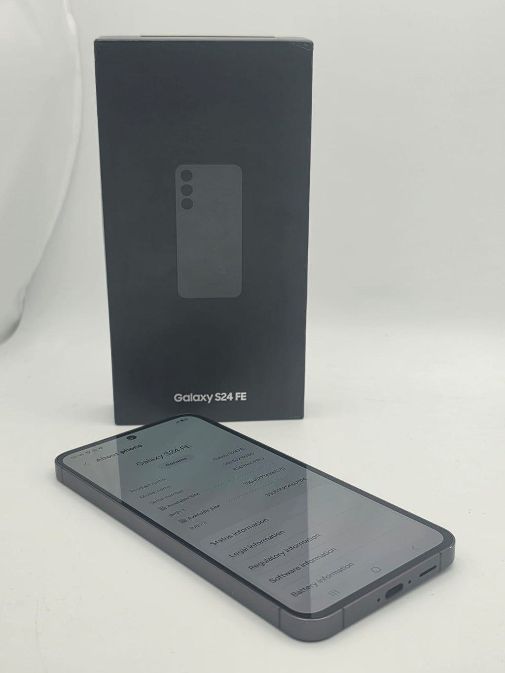 Samsung Galaxy S24 FE 128GB Graphite, Grade B