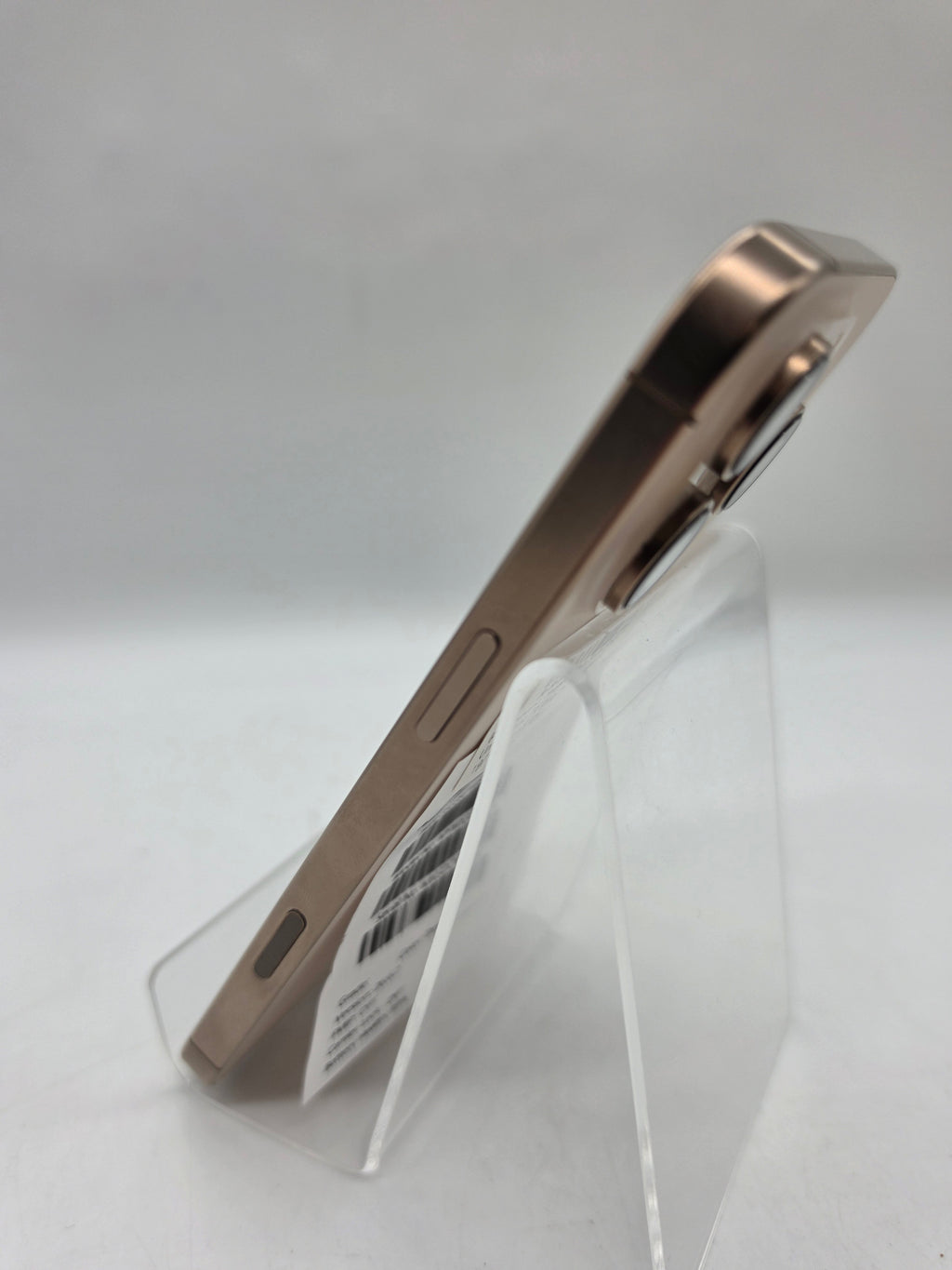 Apple iPhone 16 Pro Max 256GB Desert Titanium, Grade B