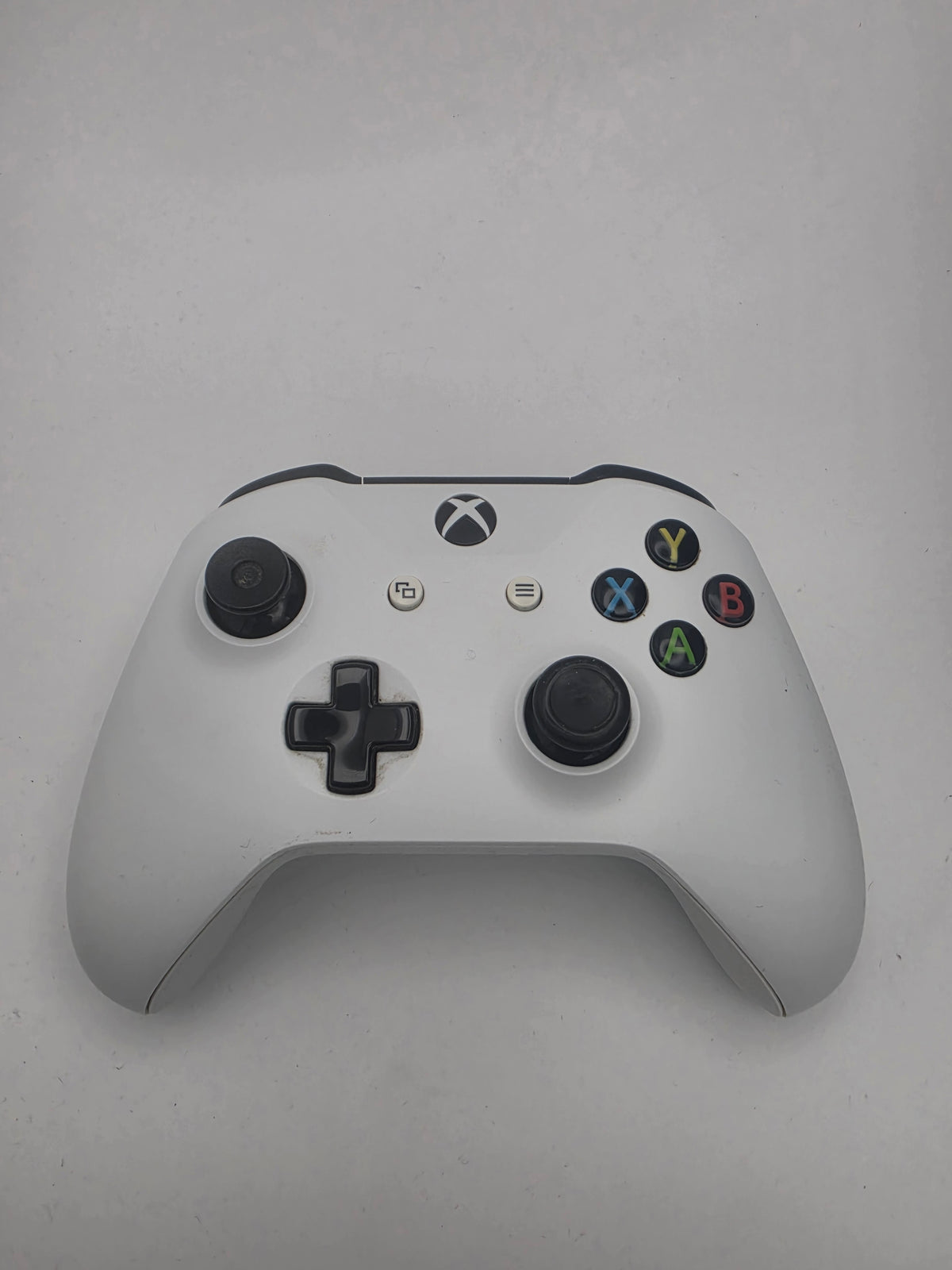 Microsoft Xbox One S 500GB White, Grade B