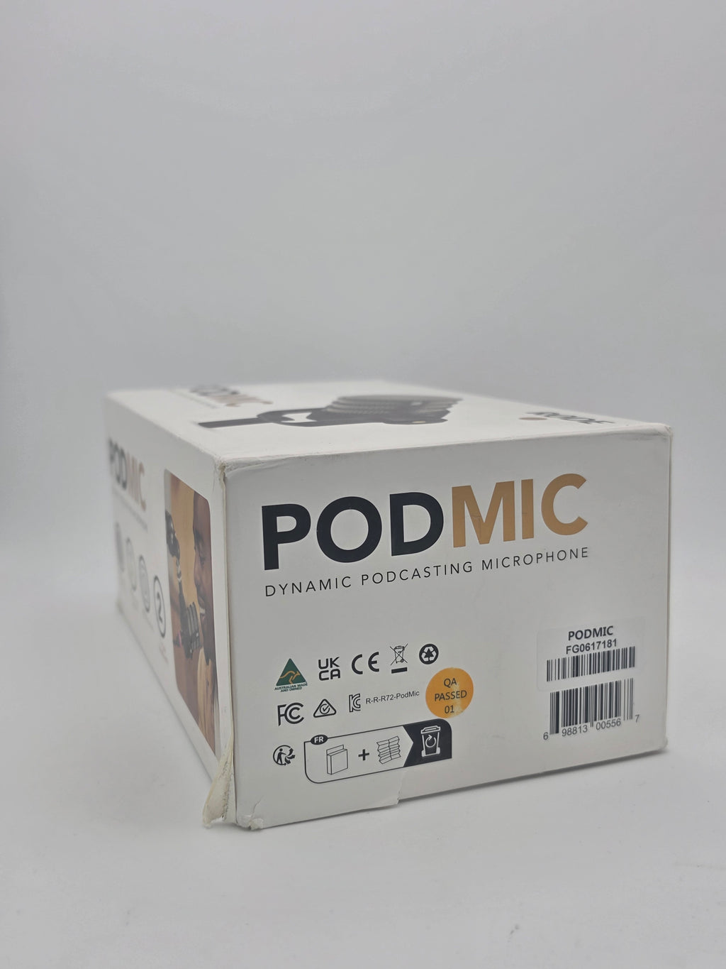 Rode Pod Mic Dynamic Microphone, Silver, Grade A
