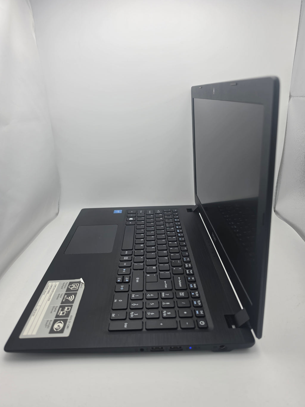 Acer Aspire 3 Laptop 1TB, Black, Grade B