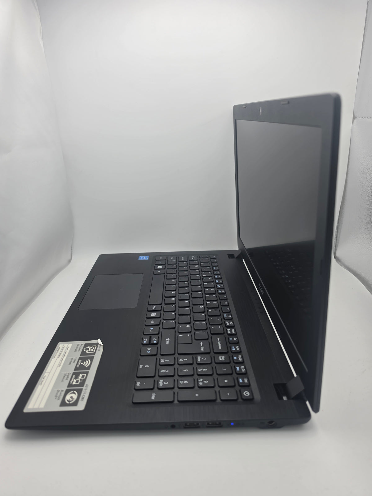 Acer Aspire 3 Laptop 1TB, Black, Grade B