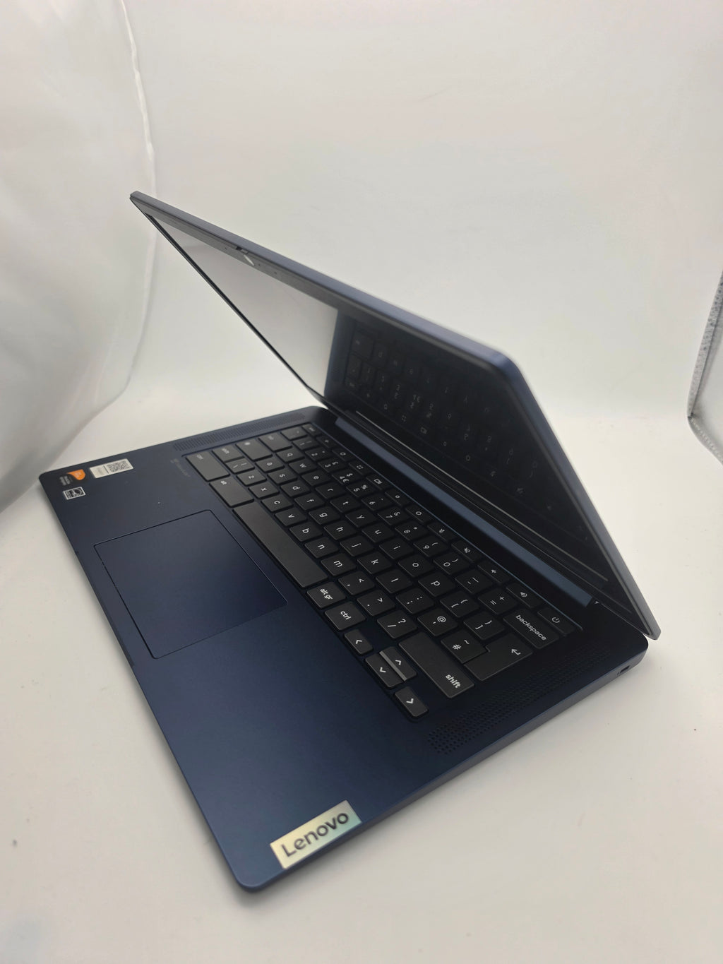 Lenovo Chromebook 64GB, Blue, Grade B