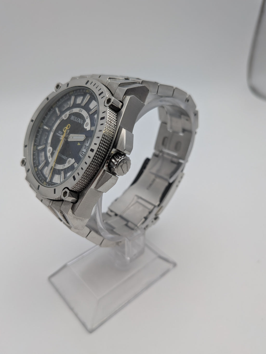 Bulova Precisionist 96B131 Watch, 48.6mm, Stainless steel, Grade C