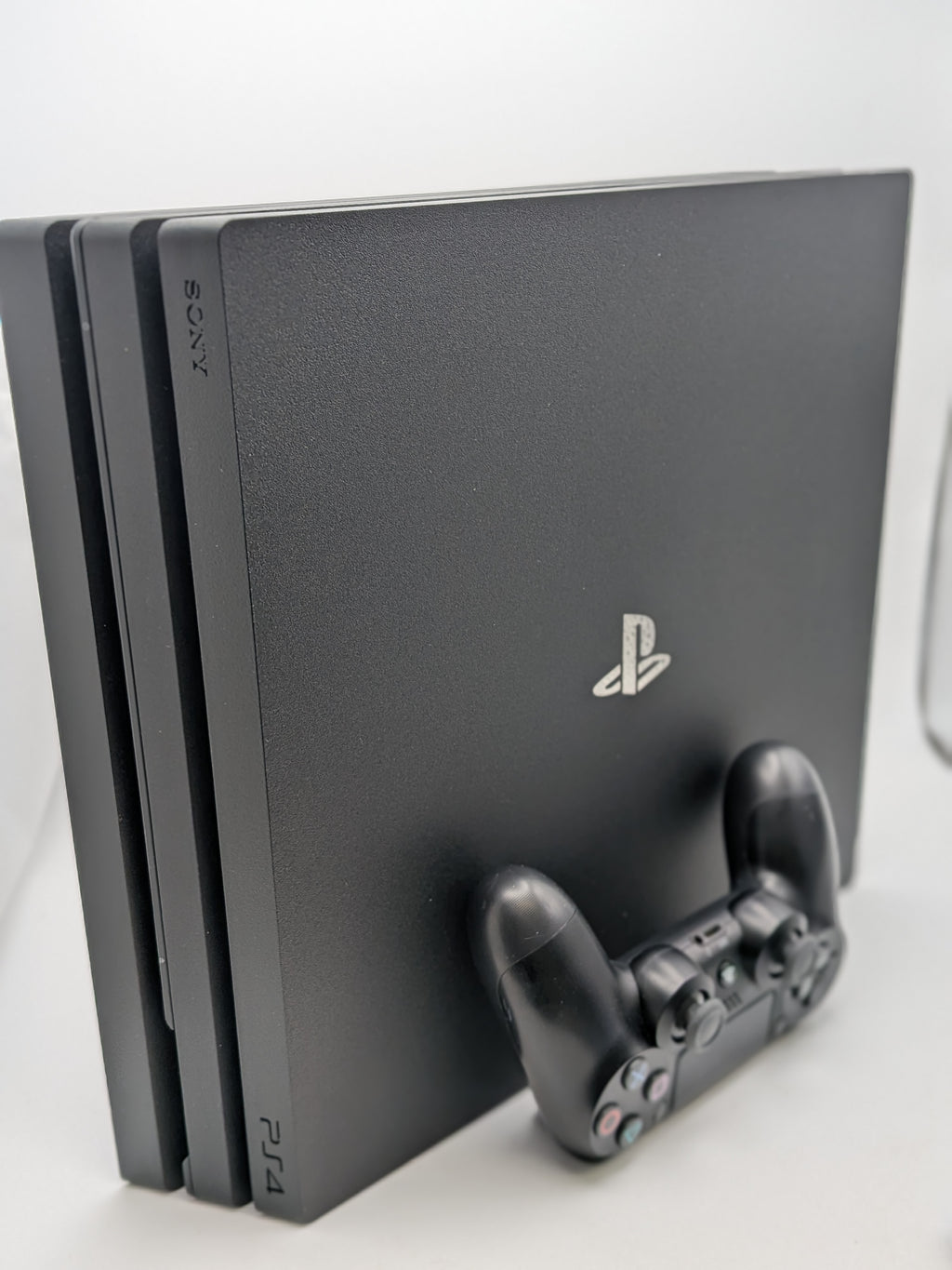 Sony PS4 Pro Bundle, 1TB, Black, Grade B