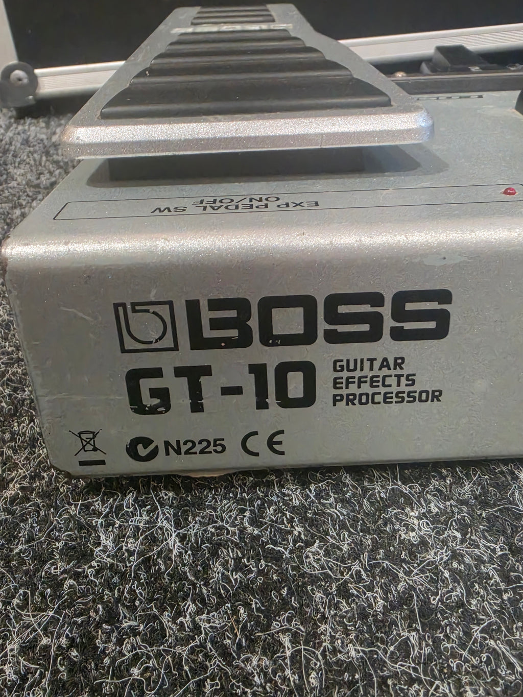 Boss GT-10 Guitar Effects Processor, Silver, Grade C