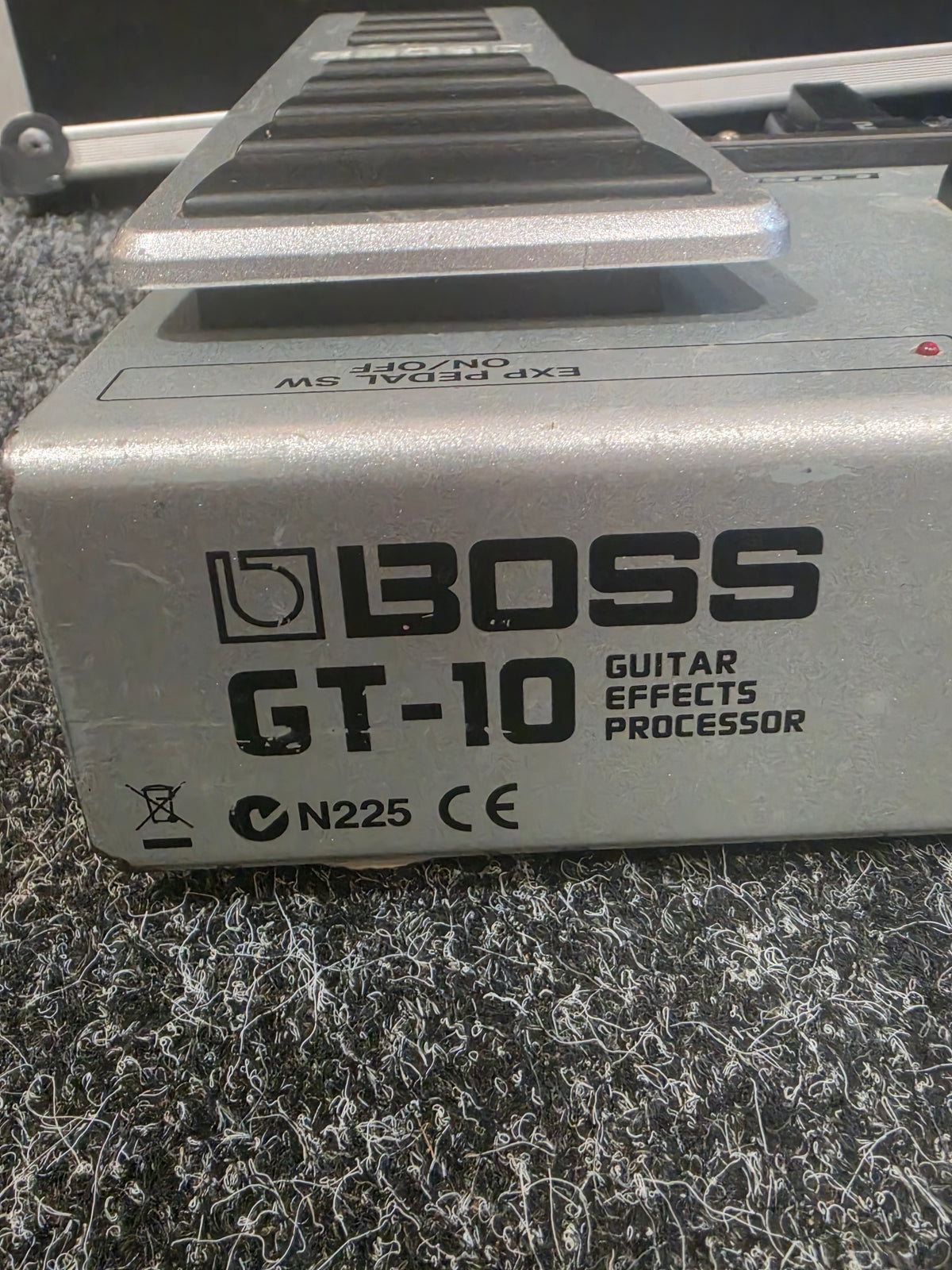 Boss GT-10 Guitar Effects Processor, Silver, Grade C
