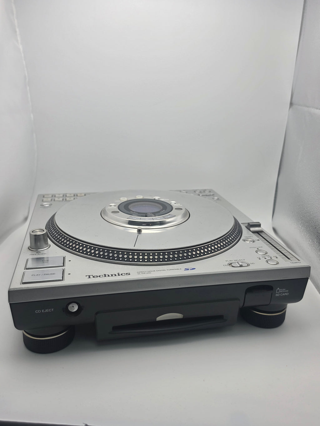 Technics SL-DZ1200 Digital Turntable, Silver, Grade C