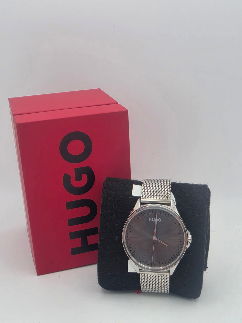 Hugo Boss #SMASH Model 1530135 Mens Watch, Silver, Grade B
