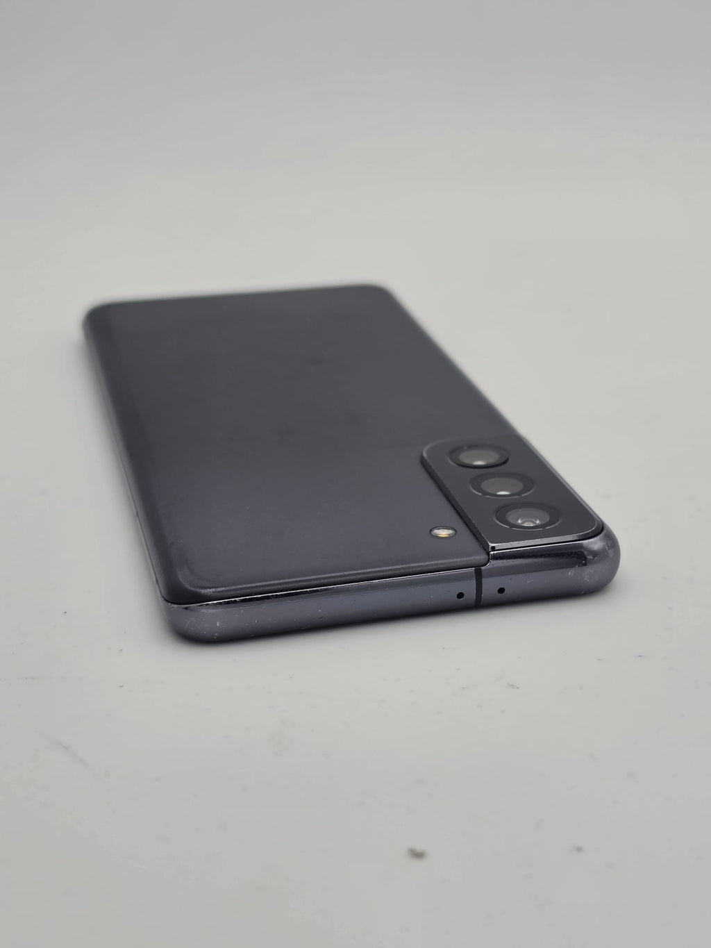 Samsung Galaxy S21 5G 128GB Titanium Grey, Grade B