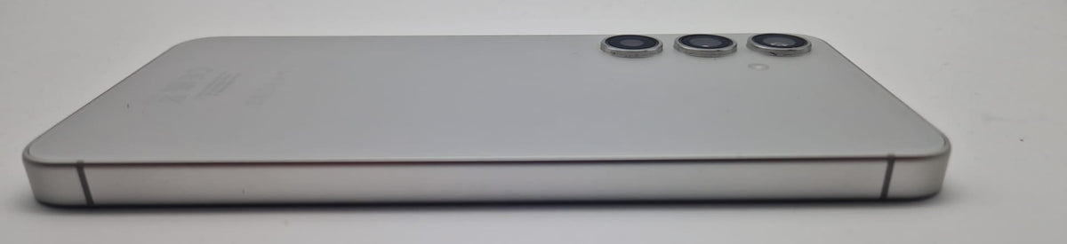 Samsung Galaxy S24 128GB Silver, Grade A
