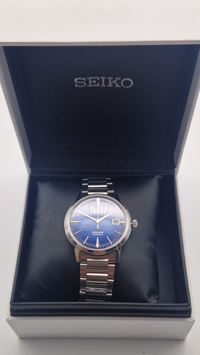 Seiko Presage Blue Moon Wristwatch (4R35-05EO) - Grade A
