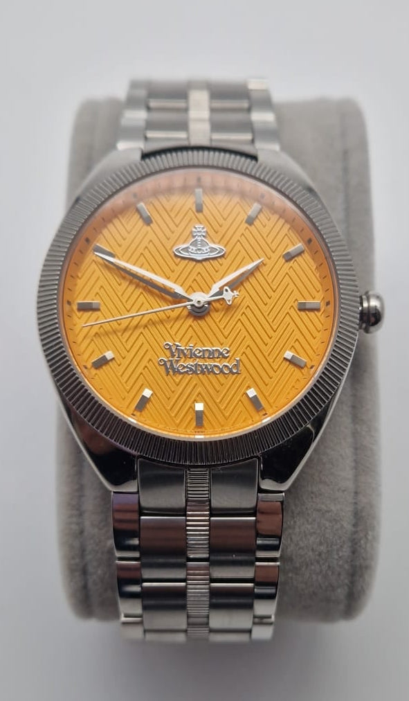 Vivienne Westwood The Mews Ladies Wristwatch 37mm, Grade A