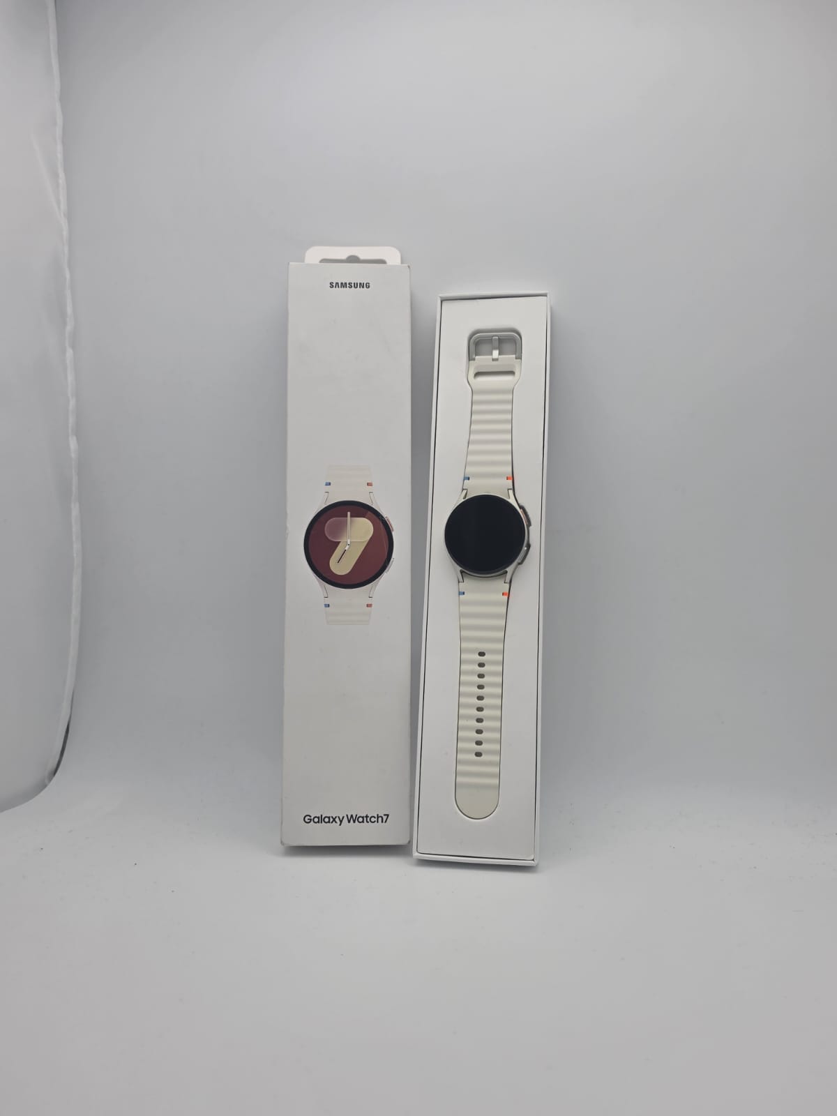 Samsung Galaxy Watch 7 Cream 40mm, Grade B